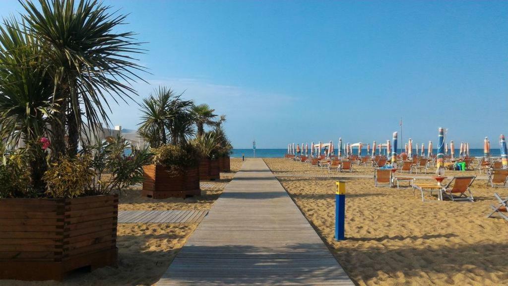 Appartement Flats Valbella à Bibione Extérieur photo
